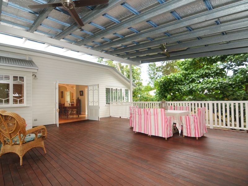 13A Law Street, Cairns North QLD 4870