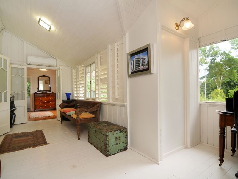 13A Law Street, Cairns North QLD 4870