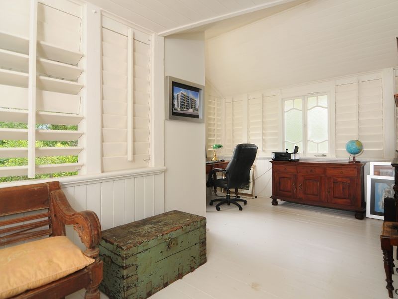 13A Law Street, Cairns North QLD 4870
