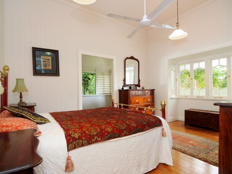 13A Law Street, Cairns North QLD 4870