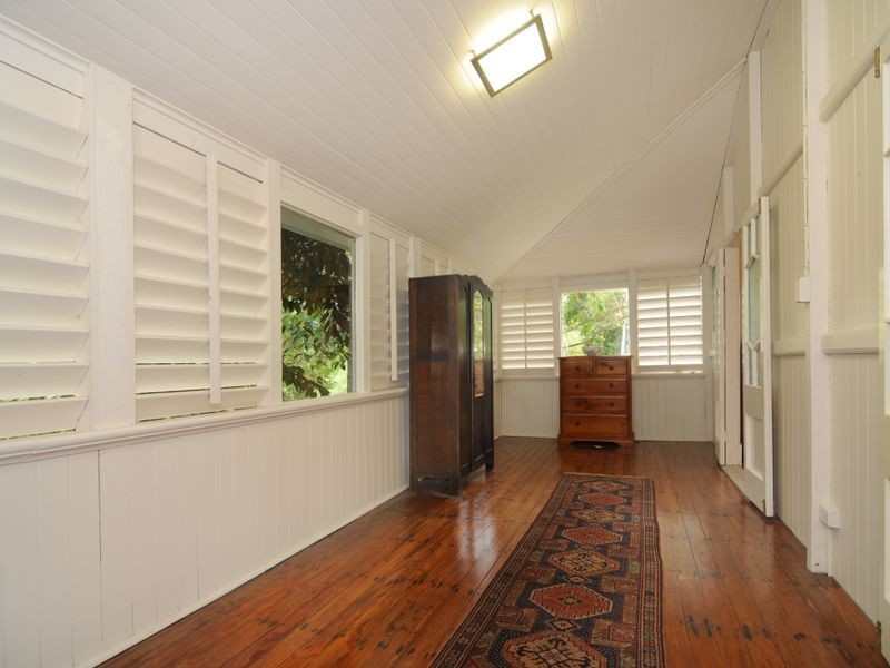 13A Law Street, Cairns North QLD 4870