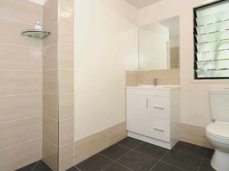 13A Law Street, Cairns North QLD 4870