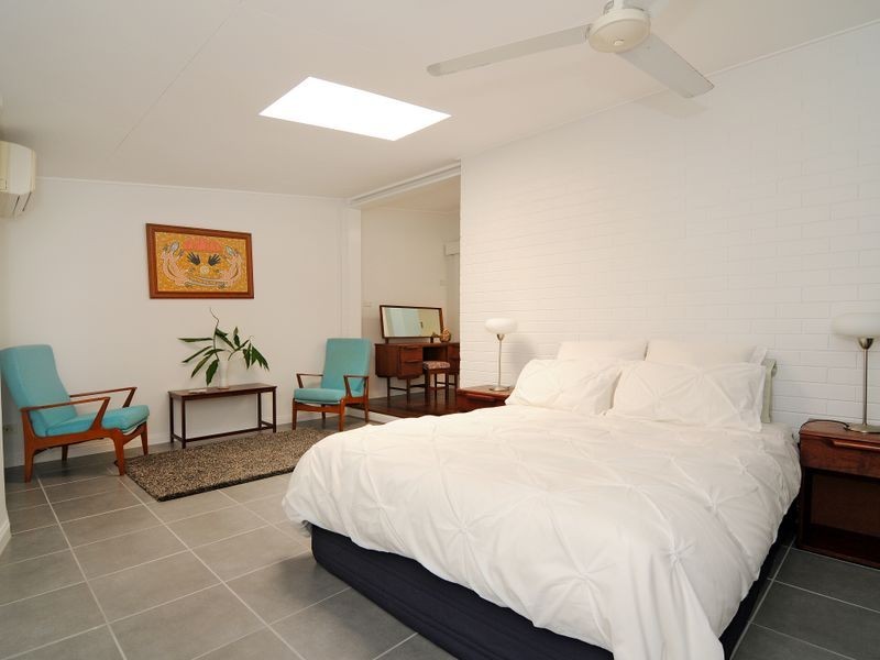 11 Hutchinson Street, Edge Hill QLD 4870