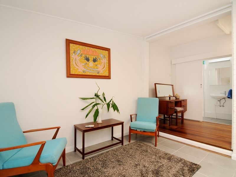 11 Hutchinson Street, Edge Hill QLD 4870