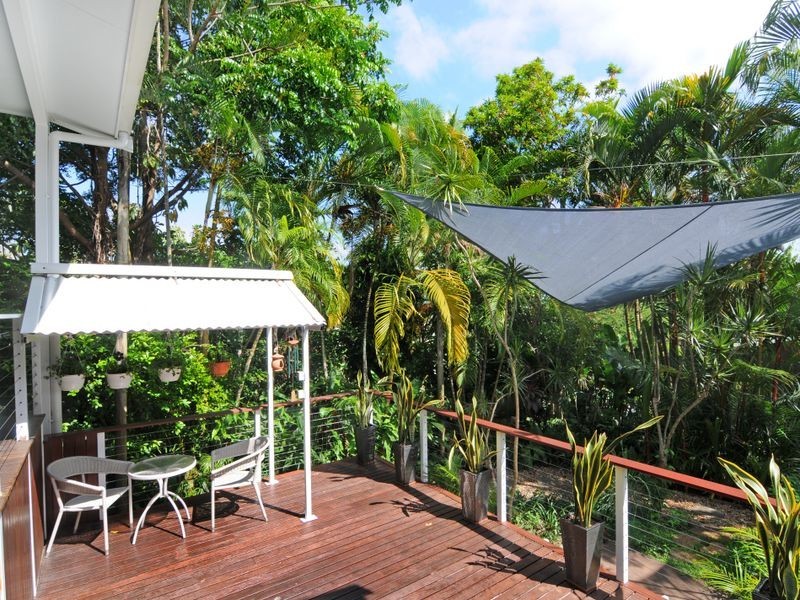 11 Hutchinson Street, Edge Hill QLD 4870