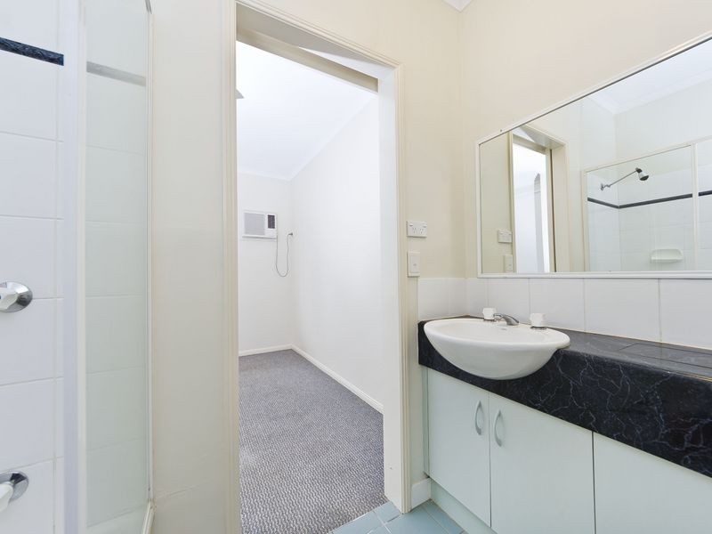 20/2 Marella Close, Manoora QLD 4870