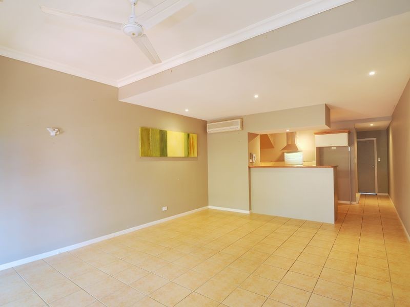 103/2 Greenslopes Street, Cairns North QLD 4870