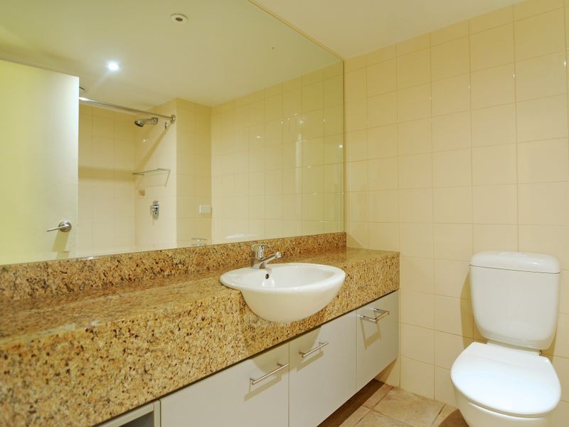 2211/41-47 Williams Esplanade, Palm Cove QLD 4879