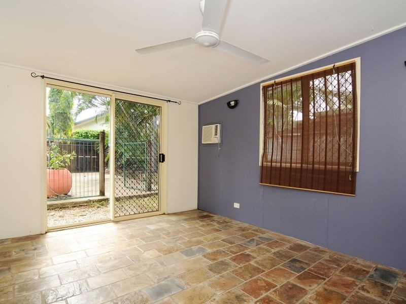 12 Ash Street, Holloways Beach QLD 4878