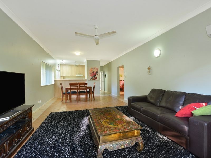 3/303 Lake Street, Cairns North QLD 4870