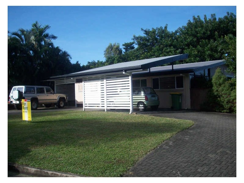 Mooroobool QLD 4870