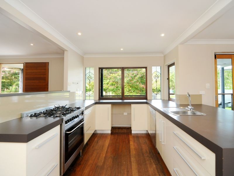 19 Purbeck Place, Edge Hill QLD 4870