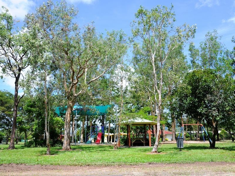 19 Purbeck Place, Edge Hill QLD 4870