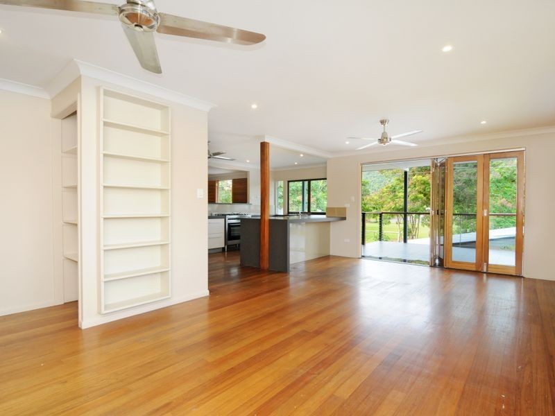 19 Purbeck Place, Edge Hill QLD 4870
