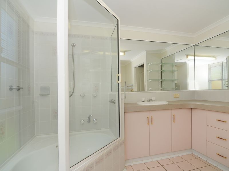 1/9 Springfield Crescent, Manoora QLD 4870