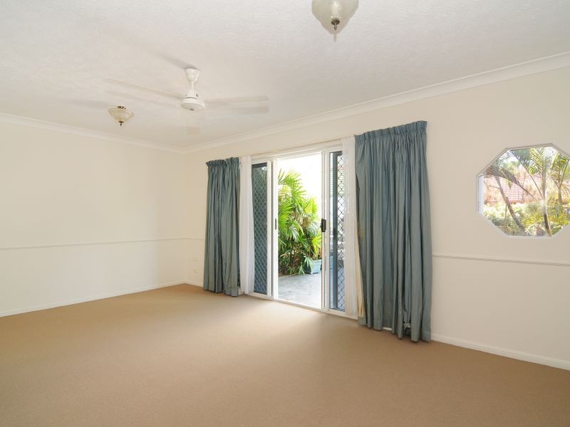 1/9 Springfield Crescent, Manoora QLD 4870