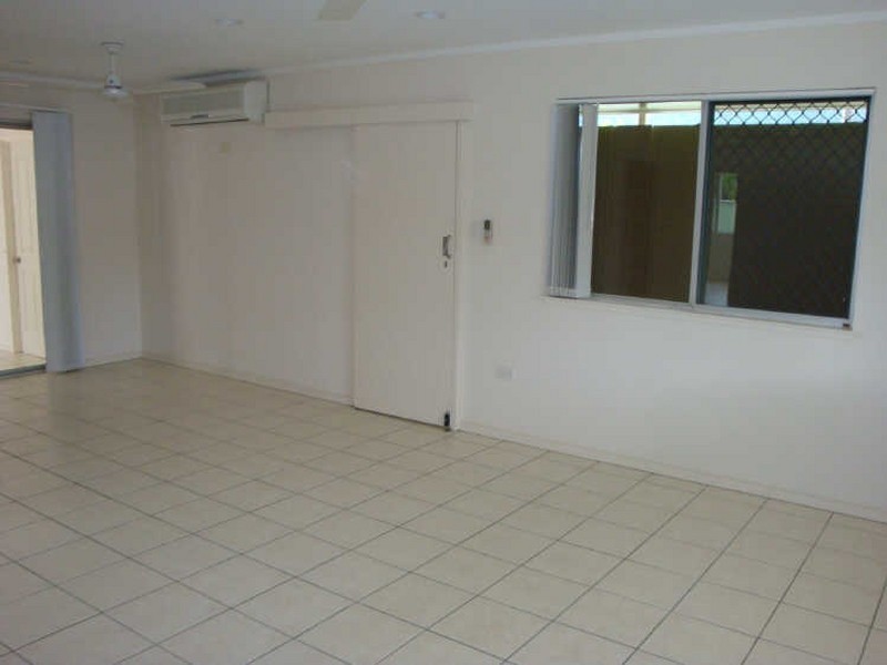 27 Mazlin Street, Edge Hill QLD 4870