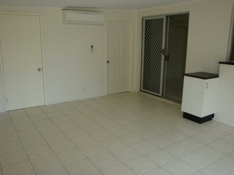 27 Mazlin Street, Edge Hill QLD 4870