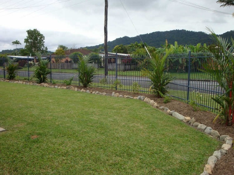 27 Mazlin Street, Edge Hill QLD 4870