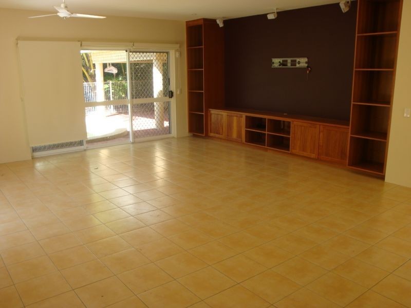 38 Latrielle Terrace, Brinsmead QLD 4870