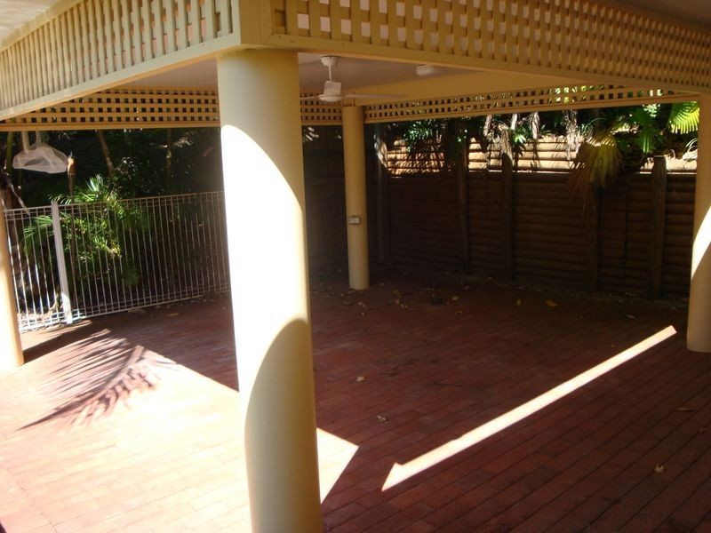 38 Latrielle Terrace, Brinsmead QLD 4870