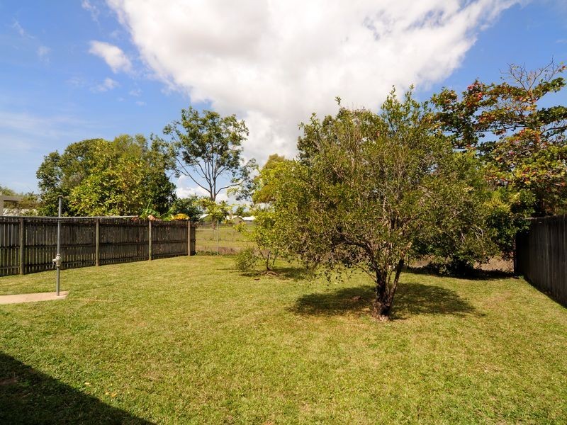 21 & 23 Brooks Street, Whitfield QLD 4870