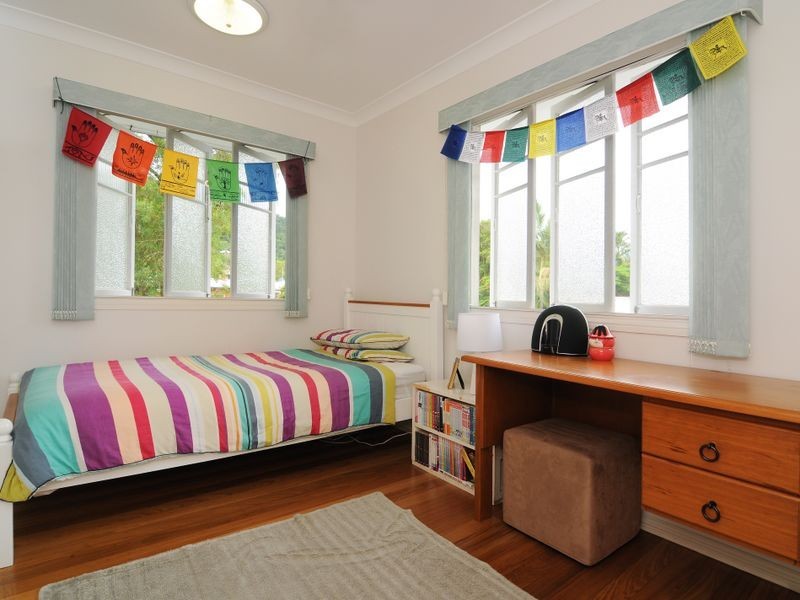 227 Woodward Street, Whitfield QLD 4870