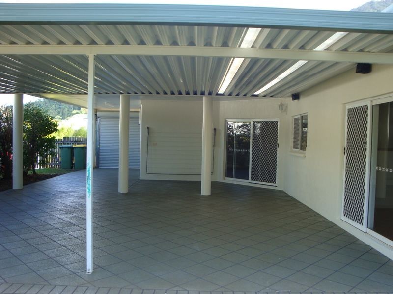 94 Jungara Road, Redlynch QLD 4870