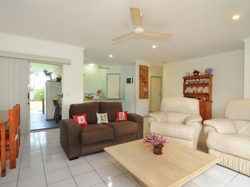 22 Whale Close, Kewarra Beach QLD 4879