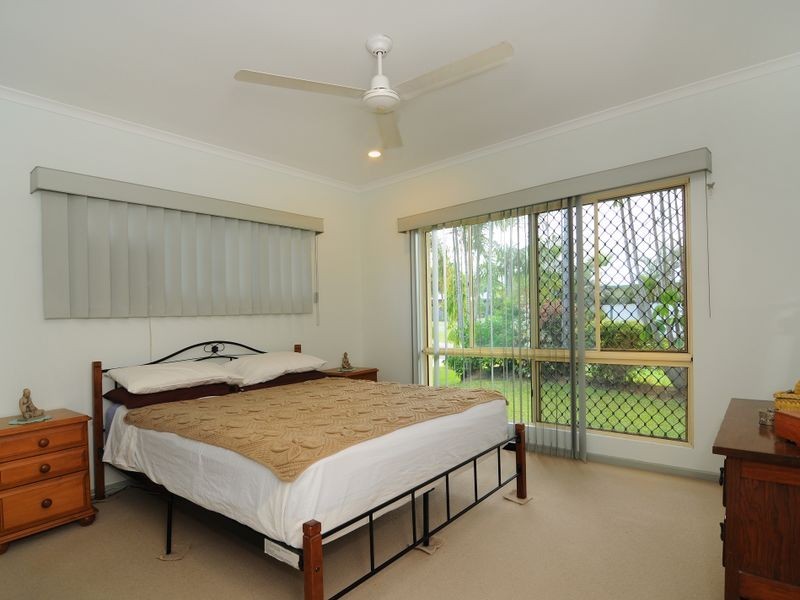 22 Whale Close, Kewarra Beach QLD 4879