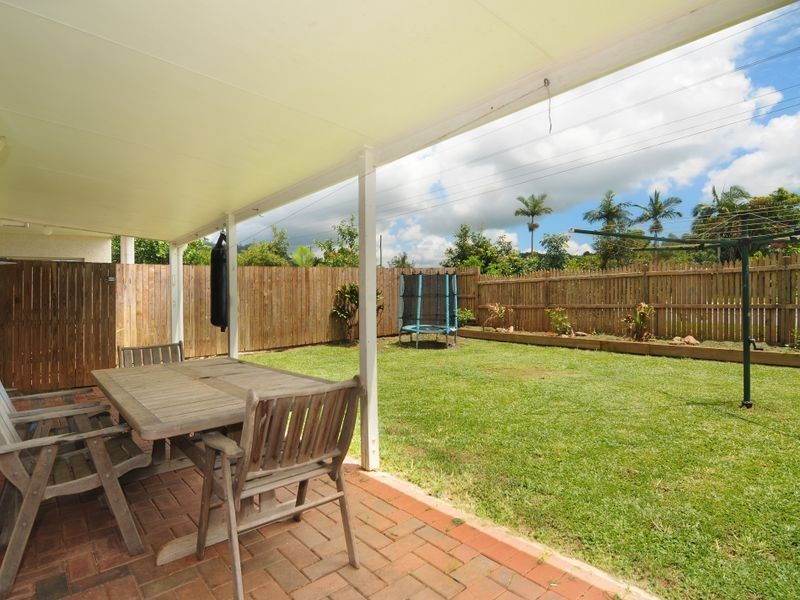 22 Silky Oak Court, Mooroobool QLD 4870
