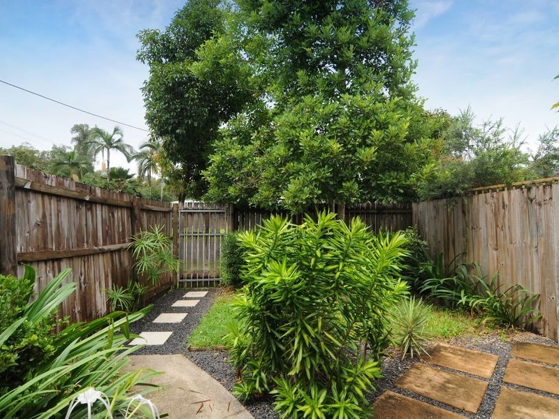 3/1 McPherson Close, Edge Hill QLD 4870