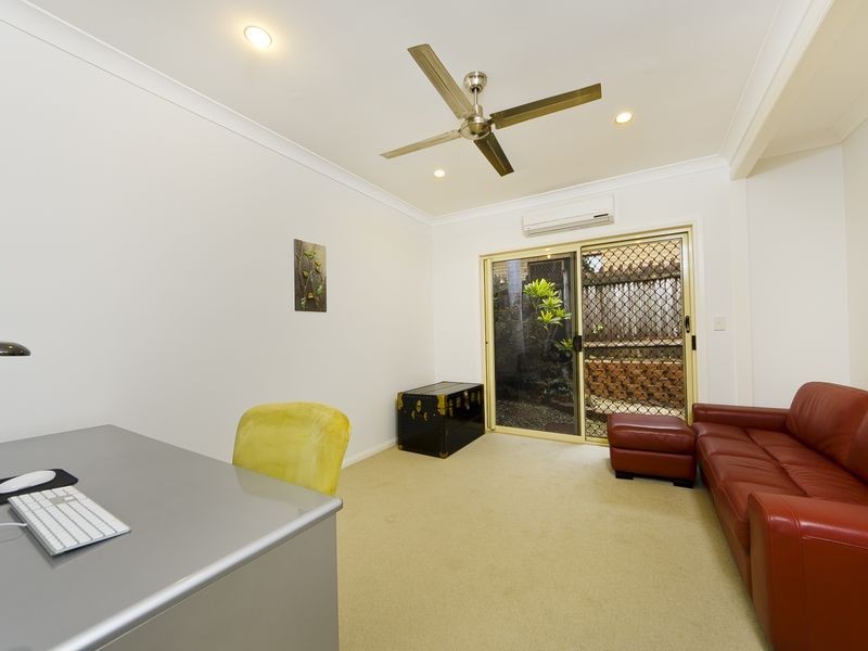 177 Harvey Road, Redlynch QLD 4870