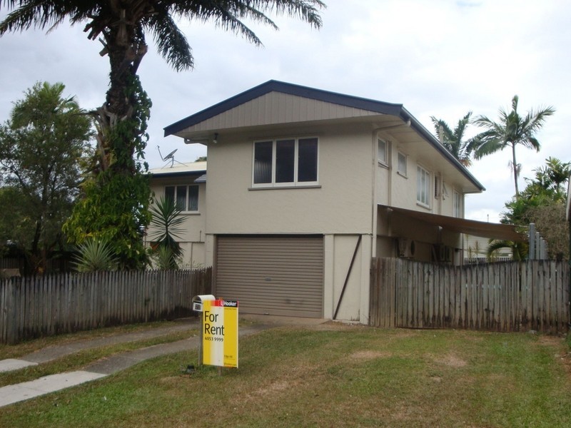 25 Langan Street, Earlville QLD 4870