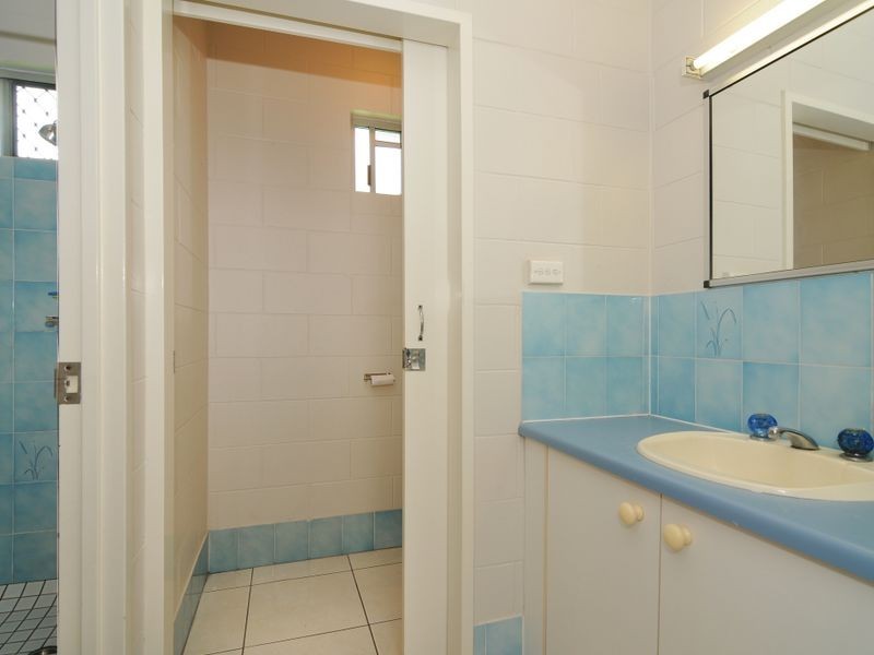 36 Loretta Avenue, Woree QLD 4868