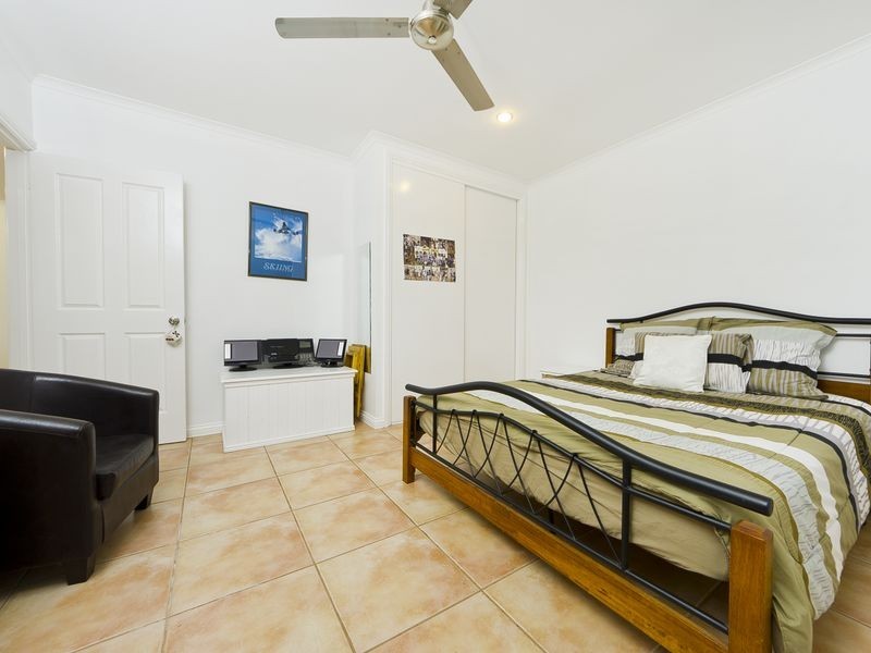 12 Stuart Street, Edge Hill QLD 4870