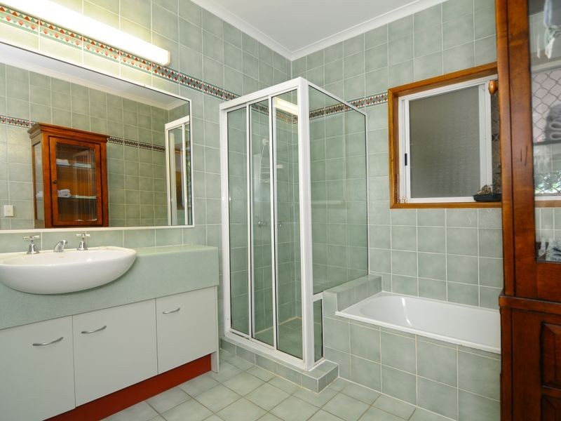 3 Jagera Close, Kamerunga QLD 4870