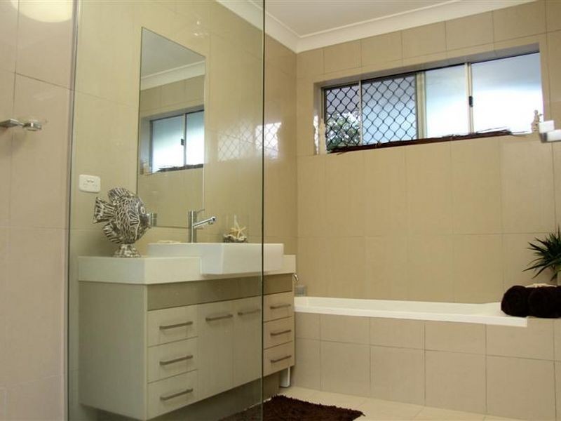 105 Green Avenue, Kewarra Beach QLD 4879