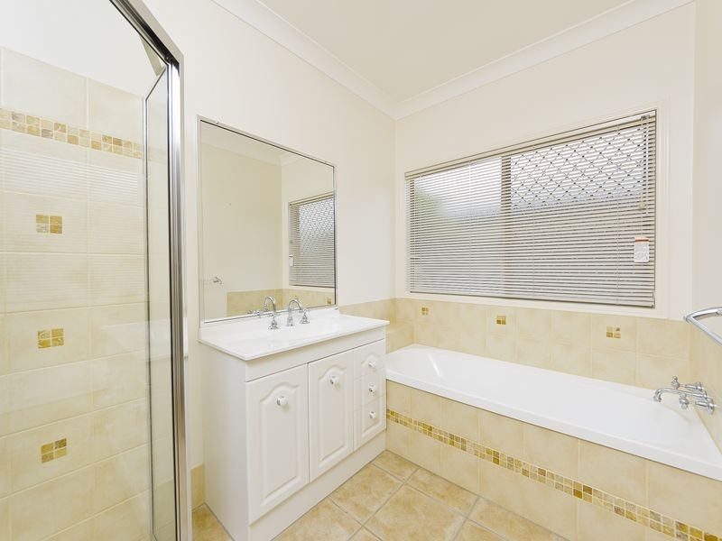 40 Wills Street, Brinsmead QLD 4870