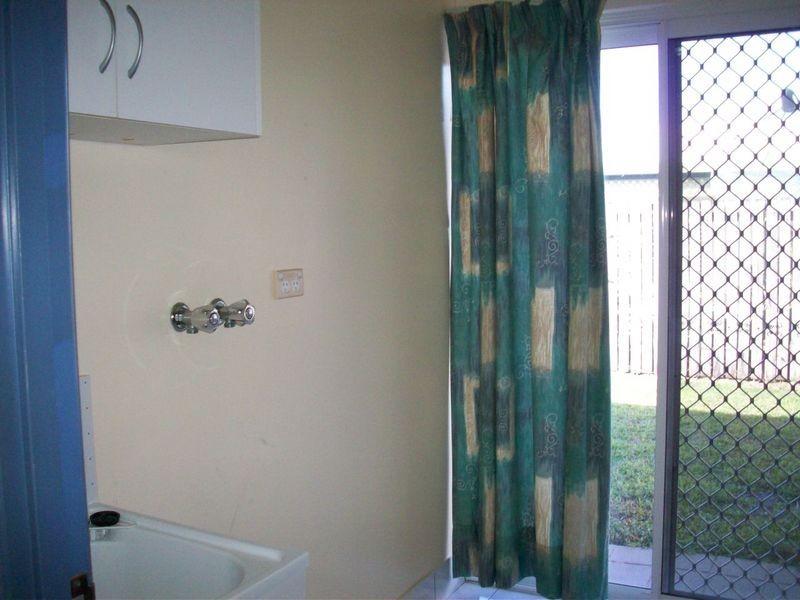 2 Jarrad Close, Mooroobool QLD 4870