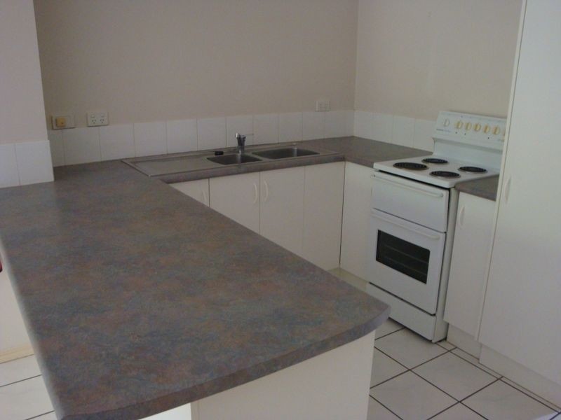 Manoora QLD 4870