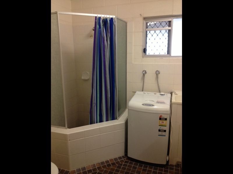 4/31 Miles Street, Manoora QLD 4870