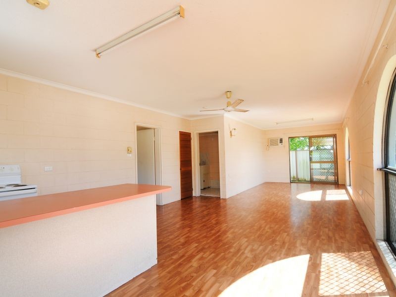 3/13 Armburst Street, Manoora QLD 4870
