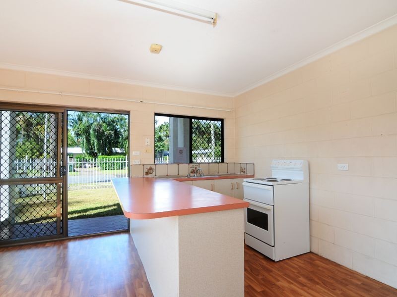 3/13 Armburst Street, Manoora QLD 4870
