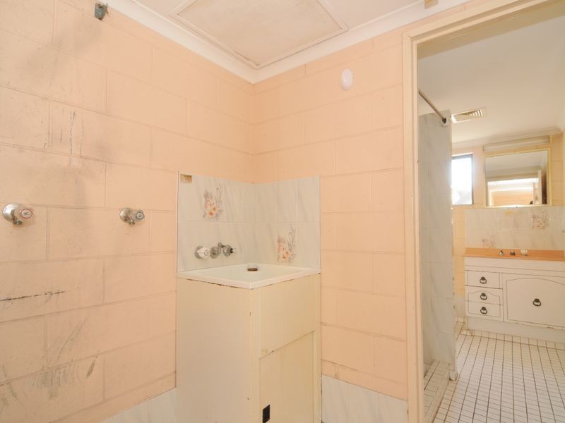 3/13 Armburst Street, Manoora QLD 4870