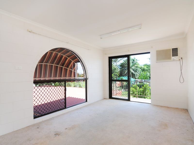 4/13 Armburst Street, Manoora QLD 4870
