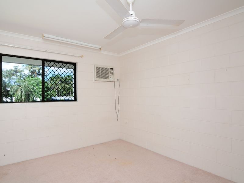 6/13 Armburst Street, Manoora QLD 4870