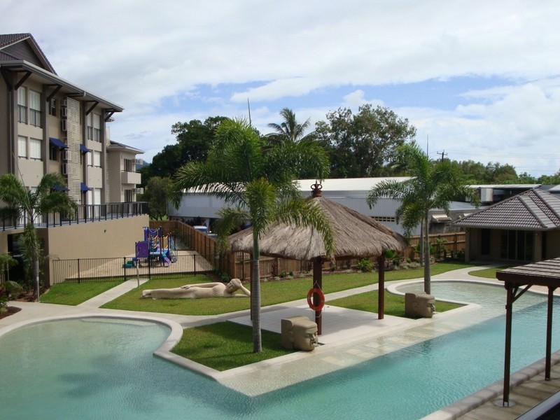 Mooroobool QLD 4870
