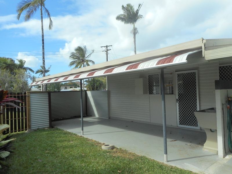 7 Smallwood Street, Mooroobool QLD 4870