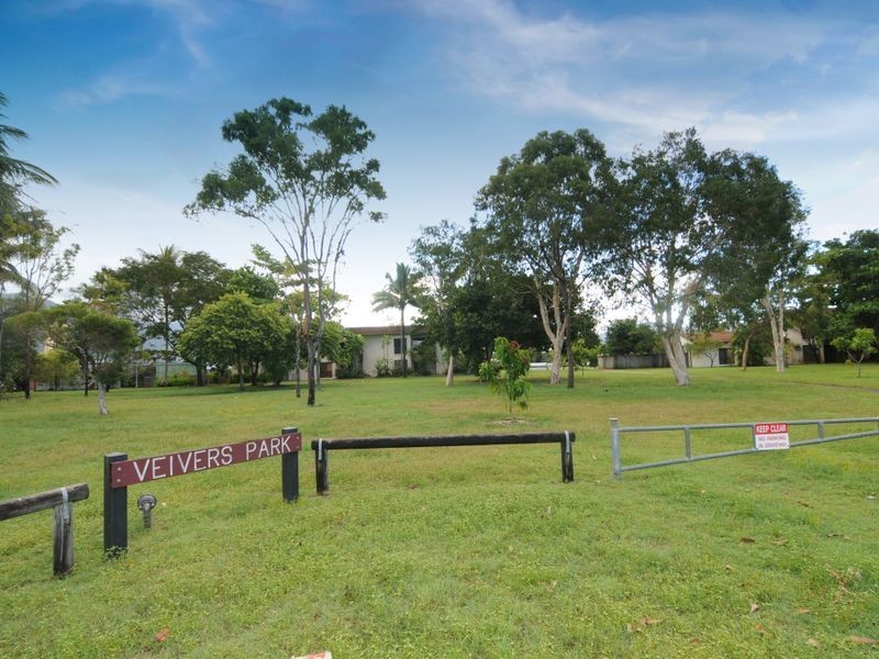 2/71 Boland Street, Westcourt QLD 4870